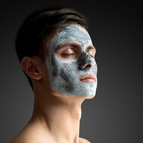 7 Benefits of Using a Facial Mask