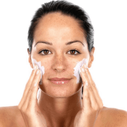 Benefits of Using A Facial Scrub